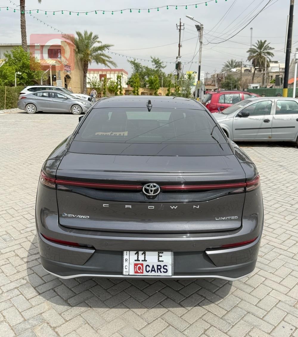 تويوتا كراون